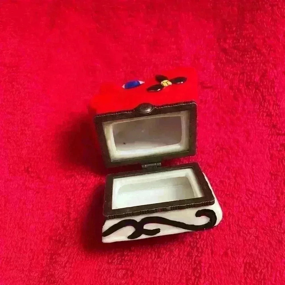 Two Vintage Christmas Porcelain Hinged Trinket Boxes Snowman and Sleigh NIB - Picture 9 of 13